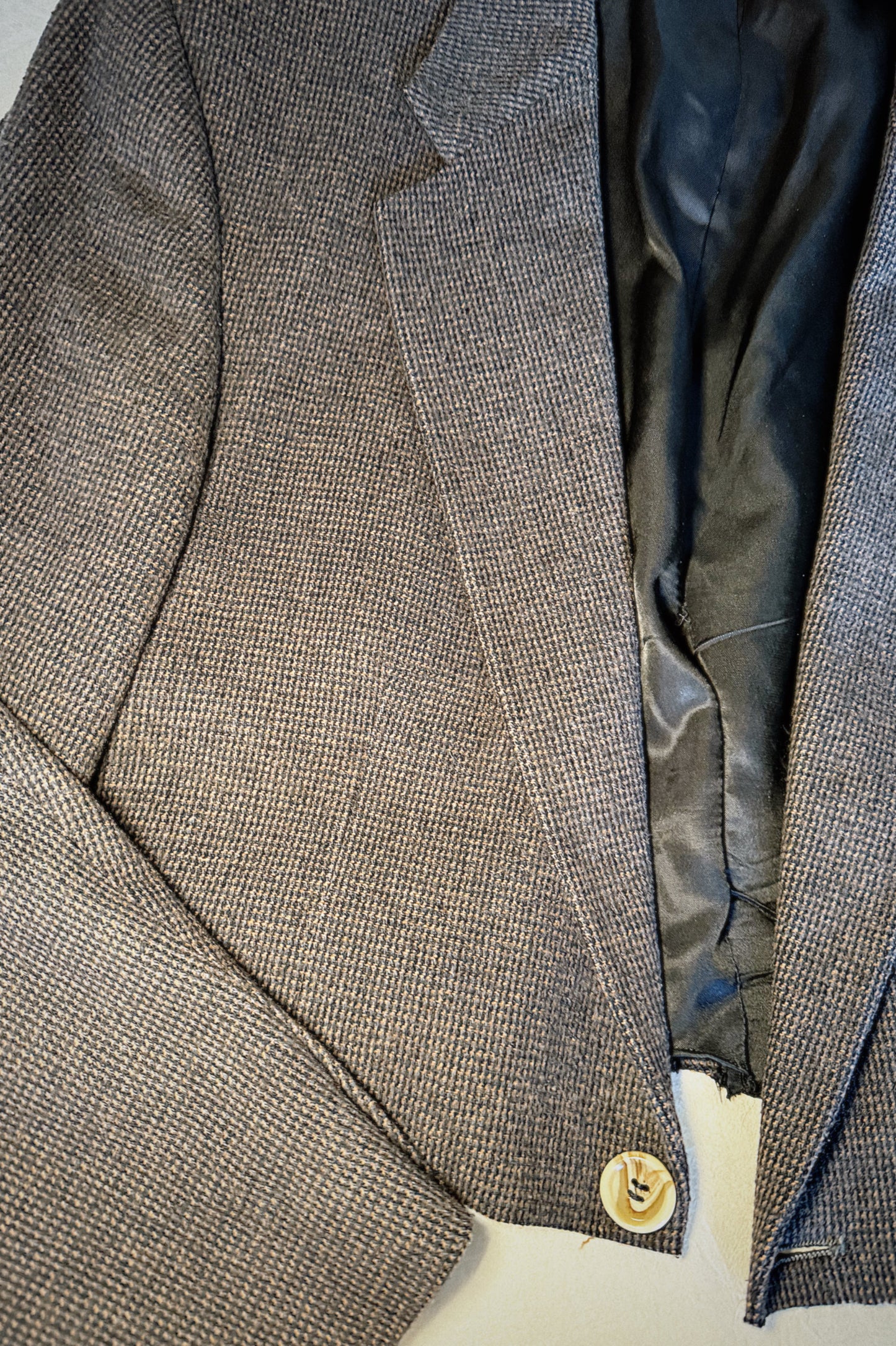 Soil & Sin Cropped Blazer