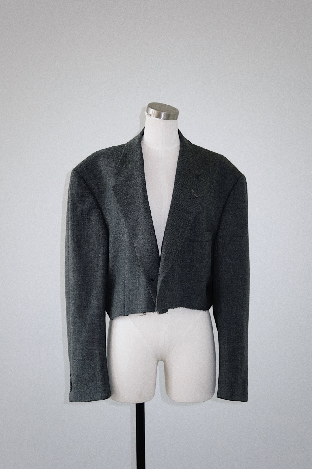 Exchange Student Cropped Blazer